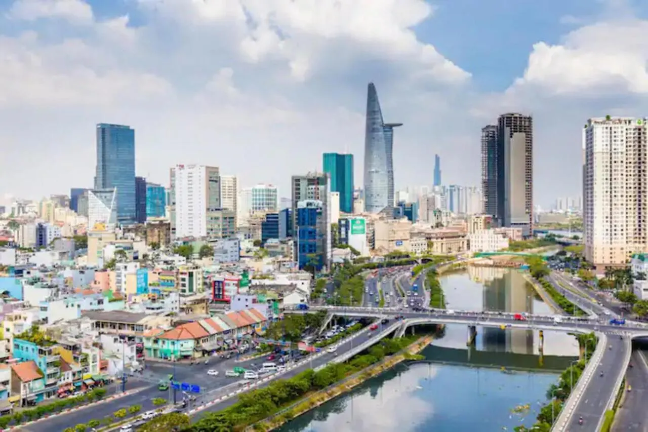 Oasis Apartment Millennium - Free Infinity Pool Ho Chi Minh City